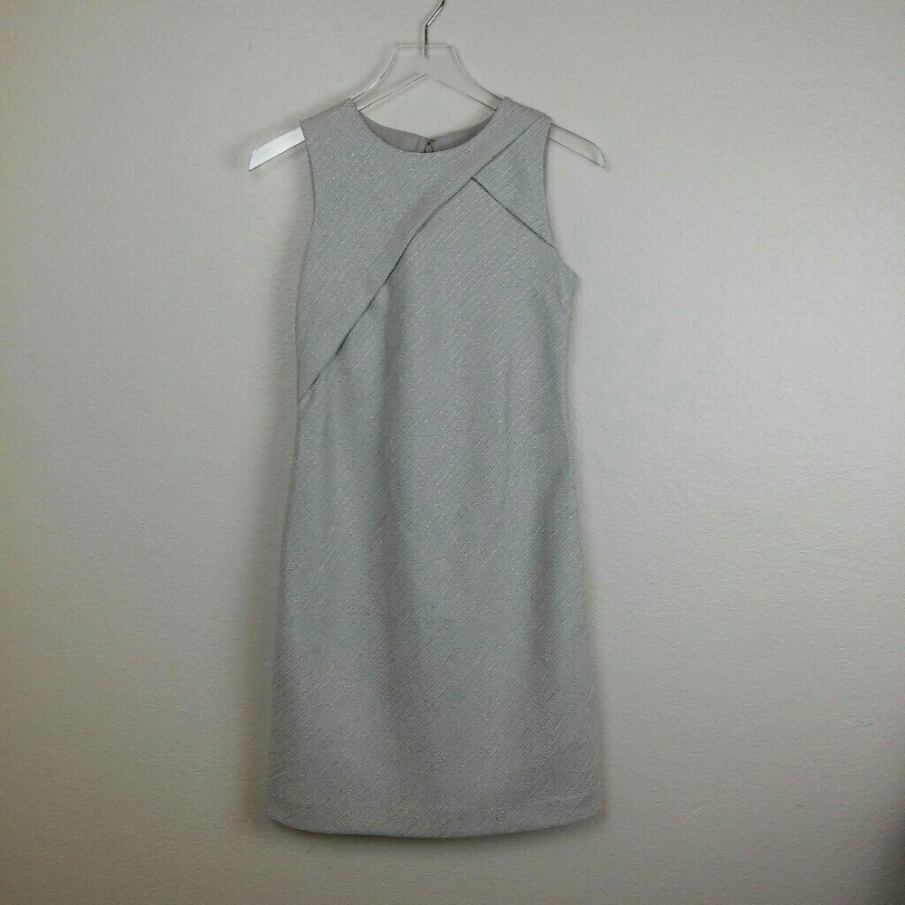 Banana Republic Size 0 Cream Textured Sheath Dress